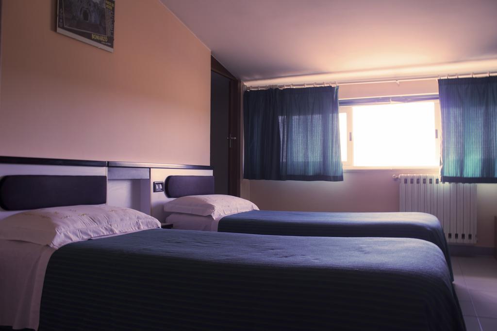 Hotel Falisco 法布里卡－迪罗马 客房 照片